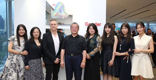 上海李善单+玛馨玲月「明镜～Transparency」开展