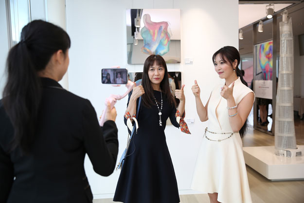 前進全球頂級建築事務所.美國Gensler上海總部 李善單+瑪馨玲月「明鏡~Transparency」開展