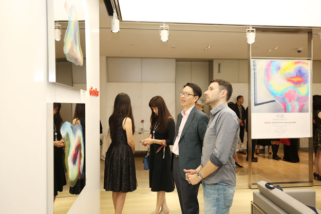 前進全球頂級建築事務所.美國Gensler上海總部 李善單+瑪馨玲月「明鏡~Transparency」開展